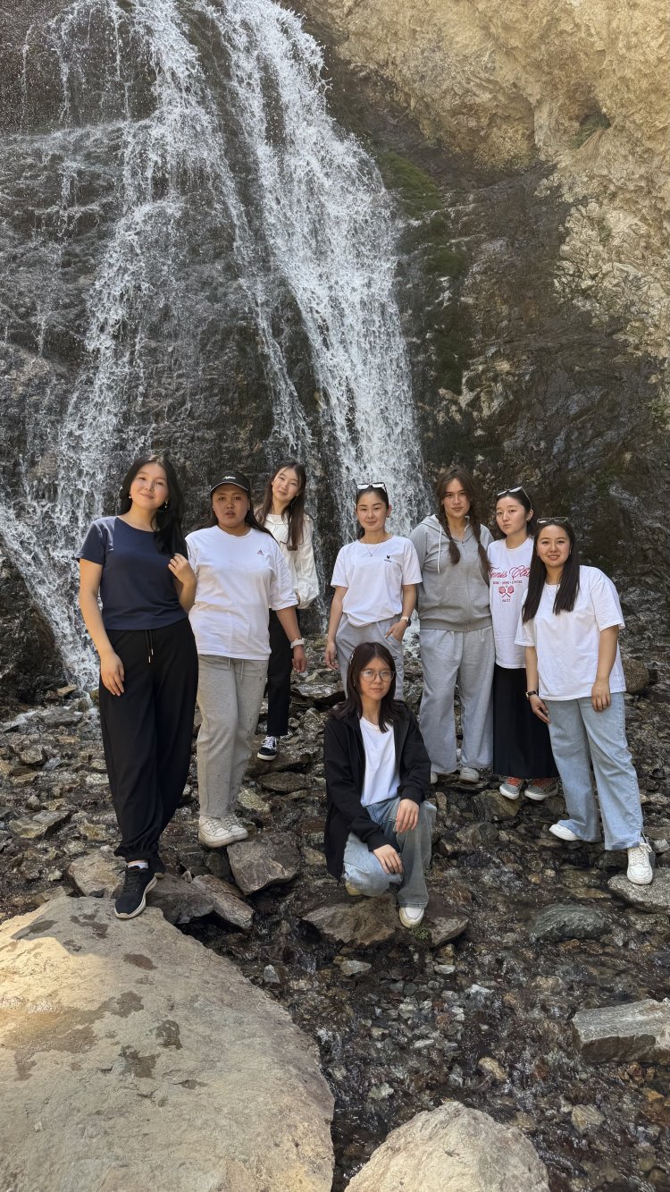 The goal of the campaign is to clean our beautiful mountains and lead by example!