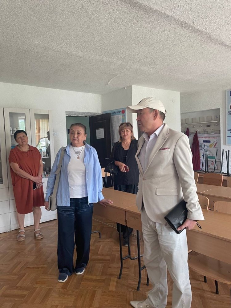 In May, our college was visited by colleagues from the Kara-Balta Medical College as part of an experience exchange and to strengthen cooperation.