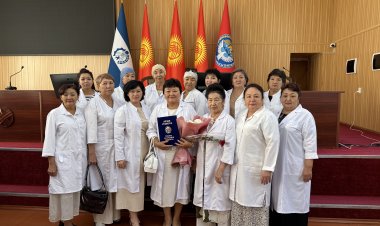 Сыймыктуу сыйлык менен куттуктайбыз!