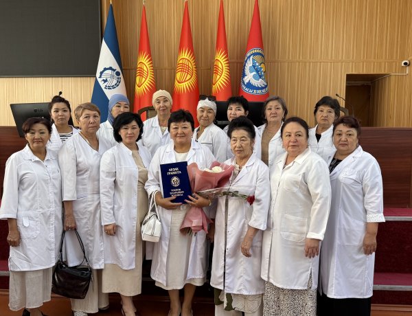 Поздравляем с почётной наградой!