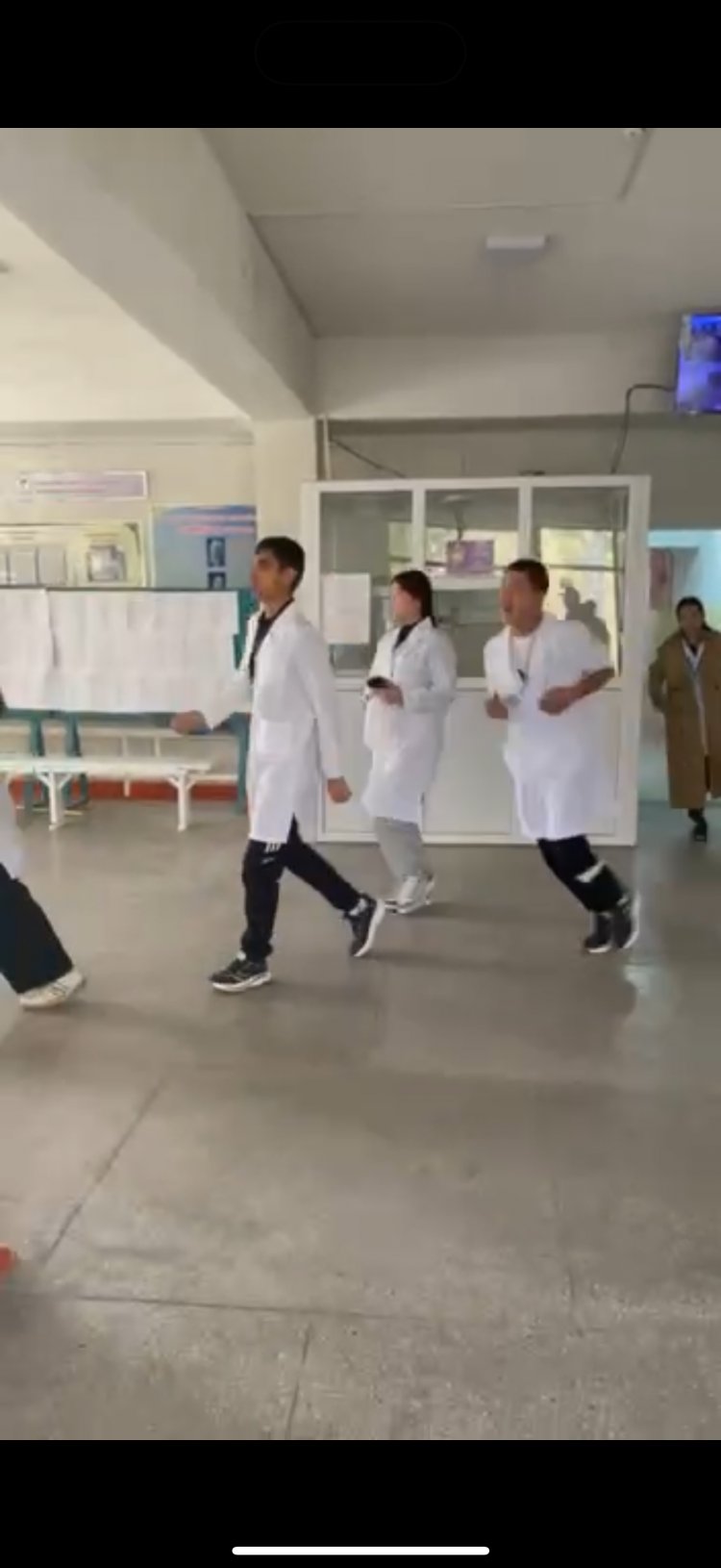 Эвакуация студентов во время чрезвычайной ситуации